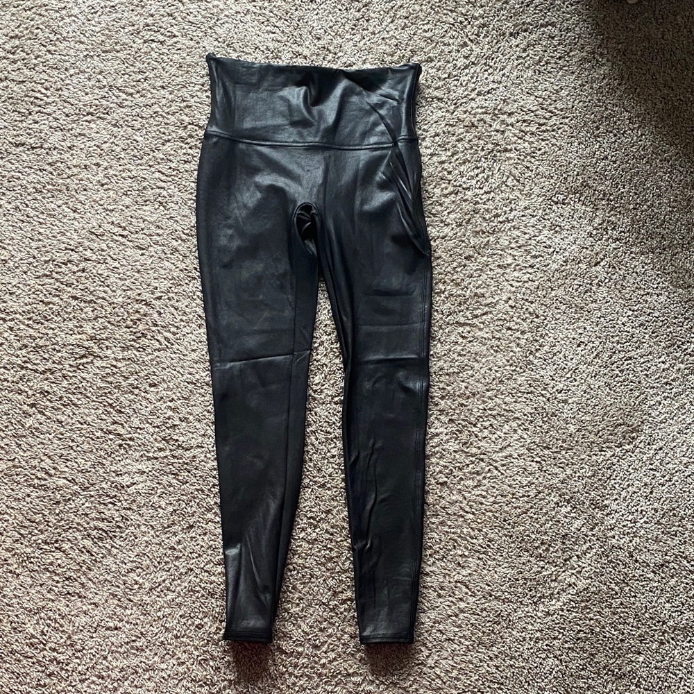 SPANX Faux Leather Very Black Leggings